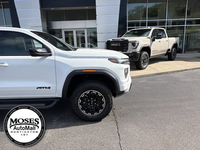 2026 GMC Canyon 4WD AT4