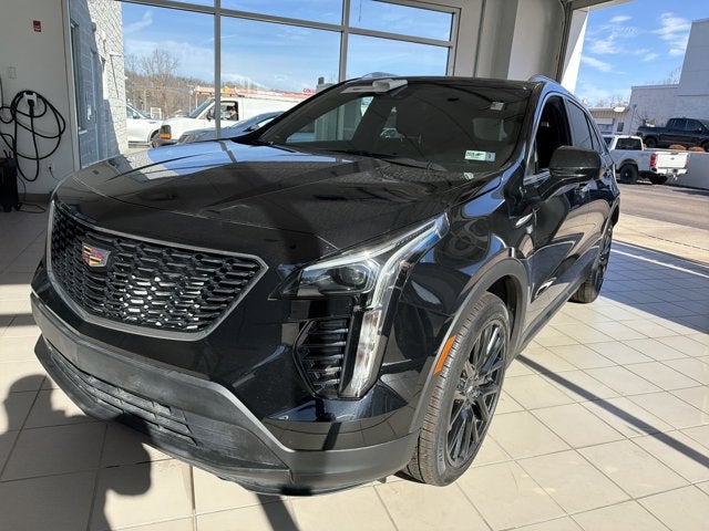 2023 Cadillac XT4 AWD Luxury