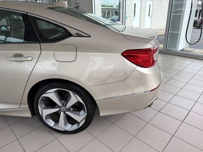 2019 Honda Accord Sedan Touring 2.0T