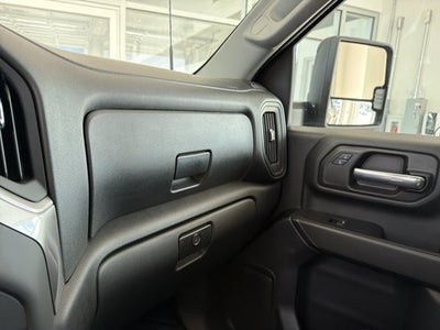 2024 Chevrolet Silverado 2500HD Custom