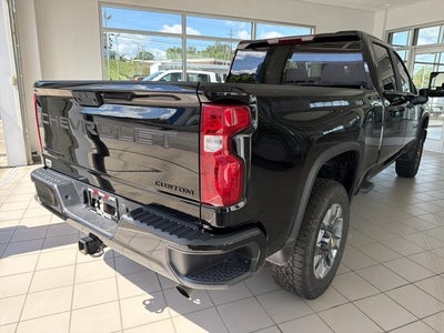 2024 Chevrolet Silverado 2500HD Custom