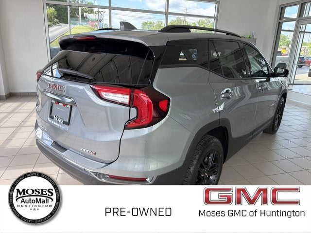 2023 GMC Terrain AT4