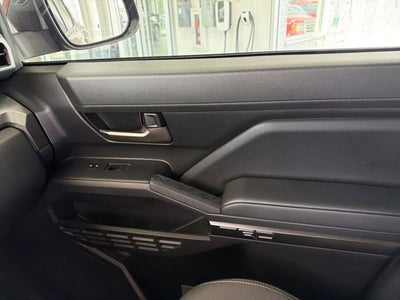 2025 Toyota Tacoma 4WD TRD Sport Hybrid