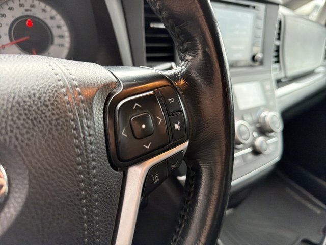 2018 Toyota Sienna BASE