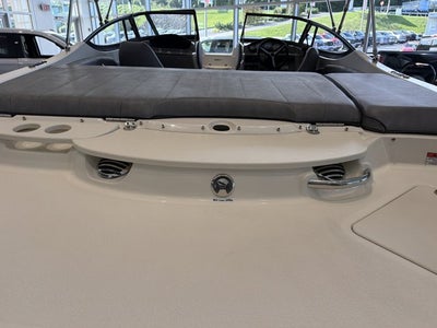 2021 STINGRAY 198LX 198LX