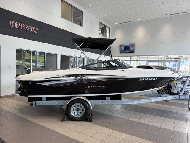 2021 STINGRAY 198LX 198LX
