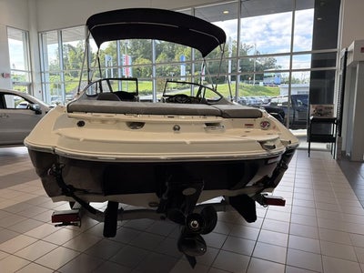 2021 STINGRAY 198LX 198LX