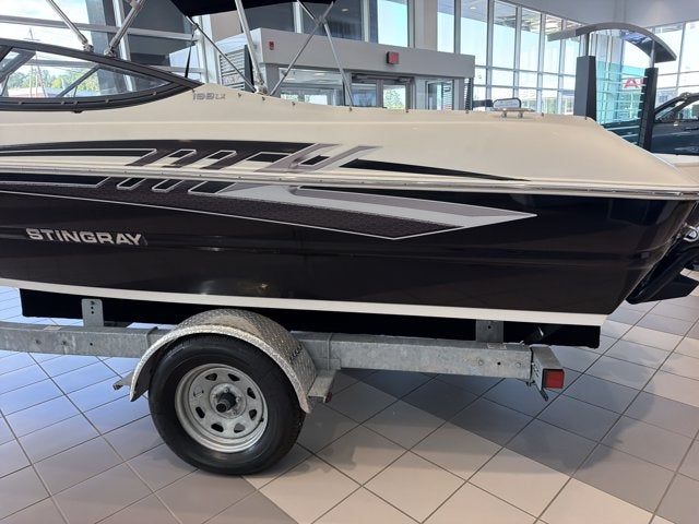 2021 STINGRAY 198LX 198LX