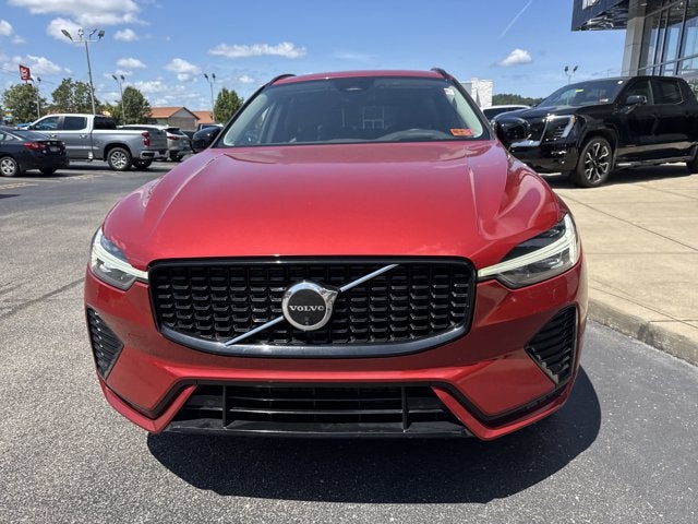 2023 Volvo XC60 Ultimate Dark Theme