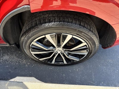 2023 Volvo XC60 Ultimate Dark Theme